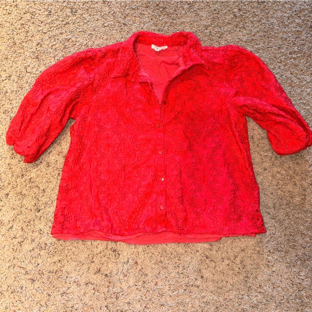 Women’s Red Floral Eyelet Cropped Blouse - Size M​​